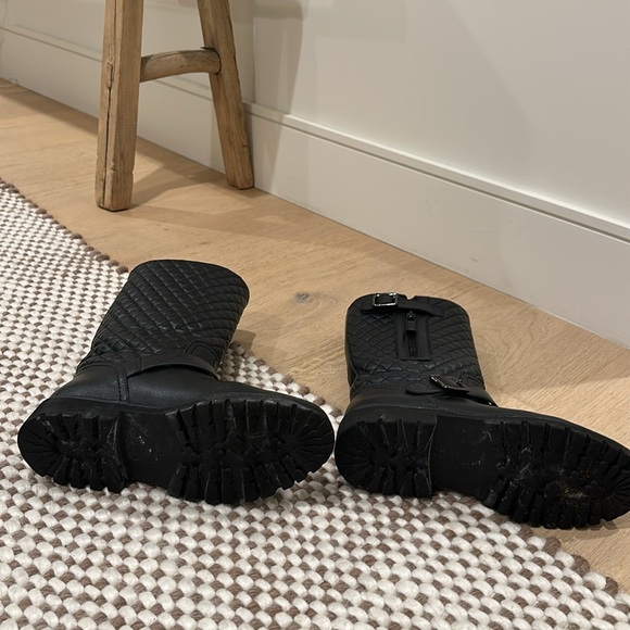 Chanel boots size 37 - Picture 11 of 15